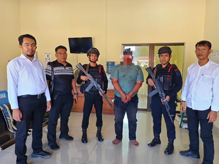 Personil Sat Brimob Polda Sumut Amankan Pelaku Percobaan Pencurian di Yayasan Jissho