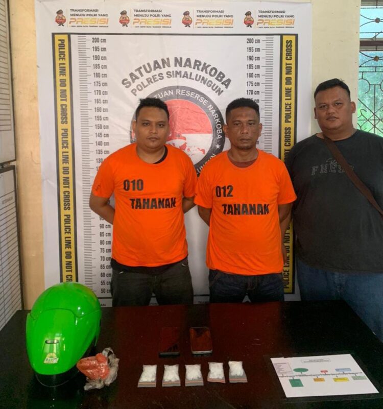 Polsek Perdagangan Polres Simalungun Ringkus Dua Bandar Sabu, Barbut 100 Gram Sabu Disita