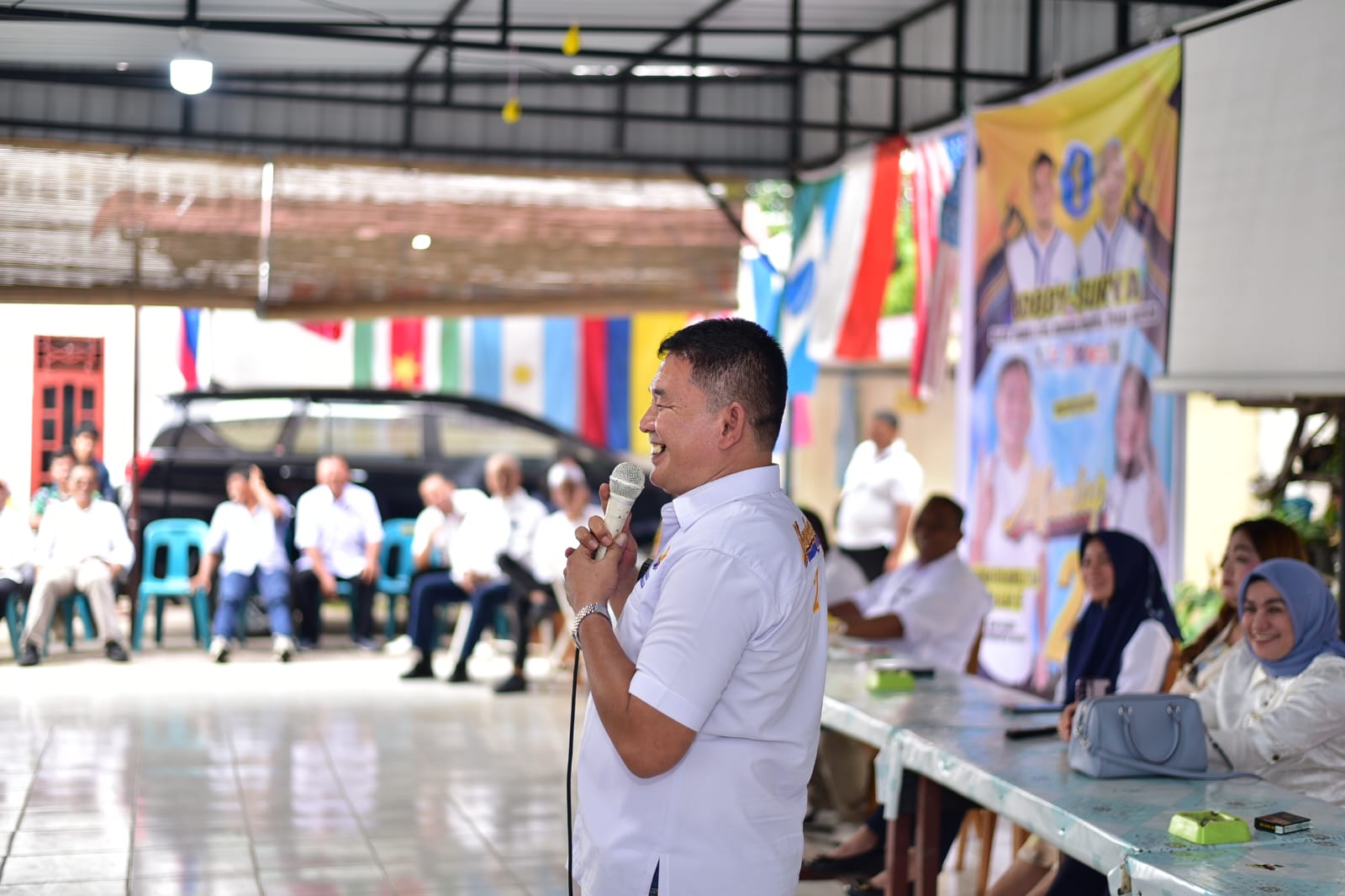 Ribuan Alumni SMA Budi Mulia Sepakat Berjuang untuk Memenangkan Mangatas Silalahi-Ade Purba Ribuan Alumni SMA Budi Mulia Sepakat Berjuang untuk Memenangkan Mangatas Silalahi-Ade Purba