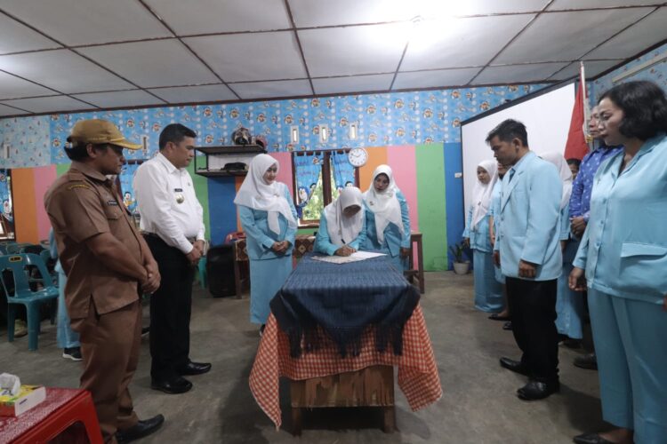 Pjs Bupati Menghadiri Pelantikan Himpaudi Kabupaten Pakpak Bharat