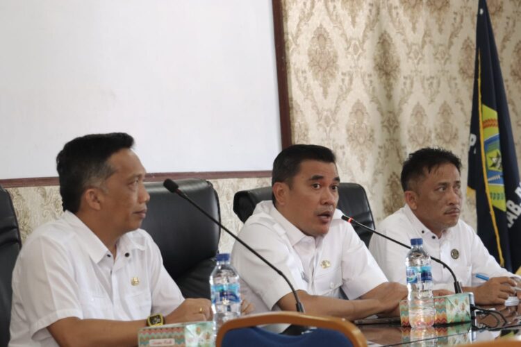 Pjs Bupati Pakpak Bharat Membuka Kegiatan Aksi VI Manajemen Data Stunting Dalam Penanganan dan Pencegahan Stunting