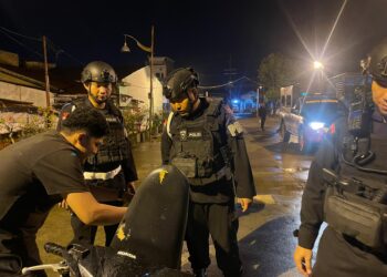 Patroli Kamtibmas Gabungan di Wilayah Hukum Polrestabes Medan, 2 Anggota Geng Motor dan Sajam Diamankan 