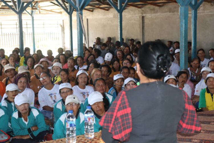 Dukungan Kaum Perempuan Kepada RHS - AZI Terus Mengalir 