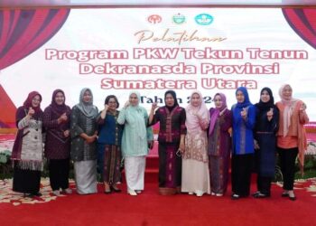 Pjs Ketua TP PKK Pakpak Bharat Hadiri Pelatihan Program PKW Tekun Tenun Dekranasda Provinsi Sumut