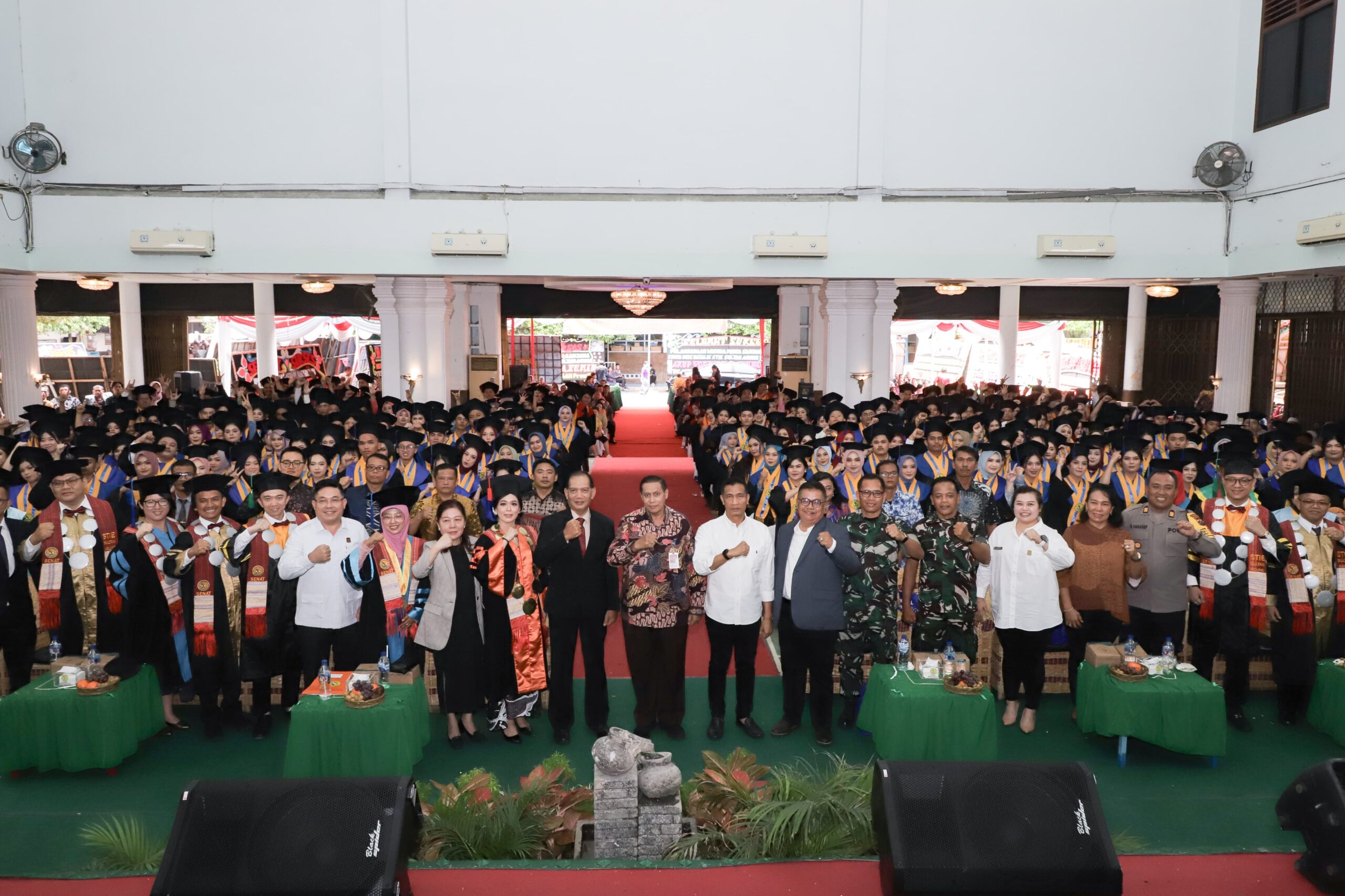  Pjs Wali Kota Pematangsiantar Drs Matheos Tan MM Hadiri Acara Sidang Terbuka STIE Sultan Agung, Wisuda Magister, Sarjana, dan Dies Natalis ke-24 Tahun 2024