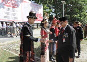  Pjs Wali Kota Pematangsiantar Memimpin Upacara Peringatan Hari Sumpah Pemuda ke-96 Tahun 2024 