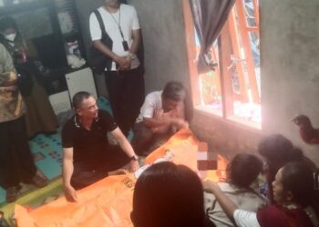 Tim SAR Batalyon C Sat Brimob Polda Sumut Berhasil Temukan Warga Diduga Hanyut di Sungai Batang Gadis Madina
