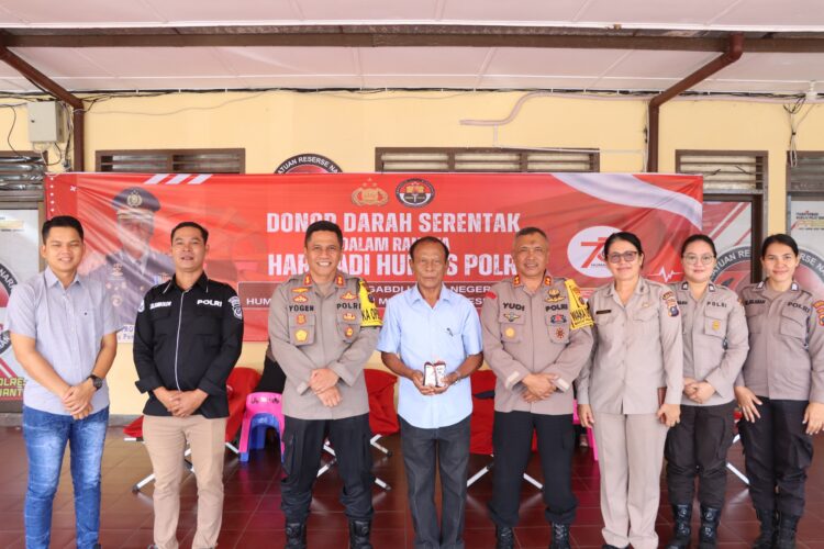 Polres Pematangsiantar Gelar Bhakti Kesehatan Donor Darah Peringati HUT Ke-73 Humas Polri Tahun 2024