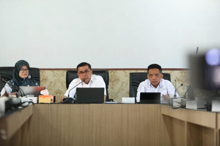 Pjs Bupati Membuka Diskusi Penyusunan Data PDRB Kabupaten Pakpak Bharat