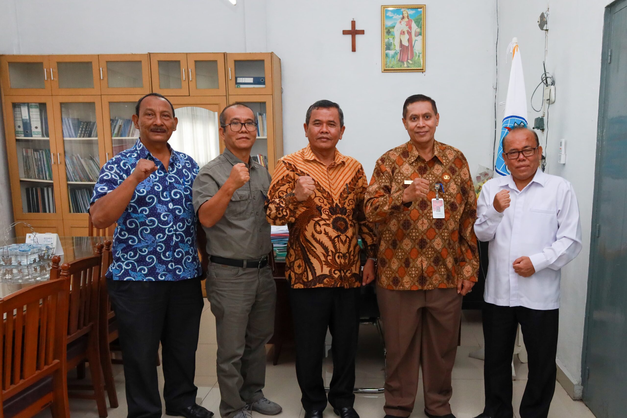  Pjs Wali Kota Pematangsiantar Drs Matheos Tan MM Bersilaturahmi ke Kantor Pusat GKPI