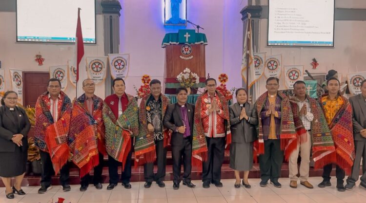  Pjs Wali Kota Pematangsiantar Drs Matheos Tan MM Hadiri Acara Sinode ke-14 HKIP 