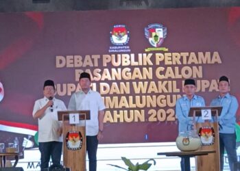 Debat Publik Perdana Calon Bupati dan Calon Wakil Bupati Simalungun Tahun 2024, RHS dan Azi Kuasai Materi Debat