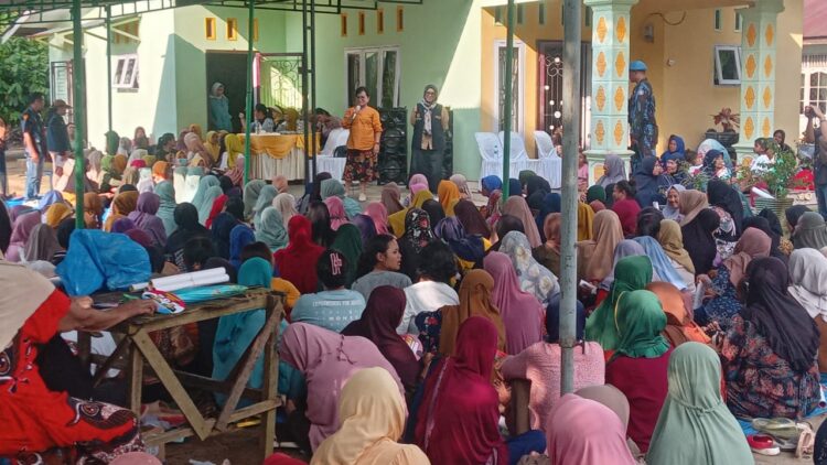 Kaum Perempuan di Bandar Huluan Siap Menangkan RHS-Azi Di Pilkada Simalungun 2024