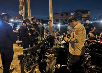 Brimob Polda Sumut dan Polsek Delitua Gelar Patroli Malam untuk Cegah Gangguan Kamtibmas