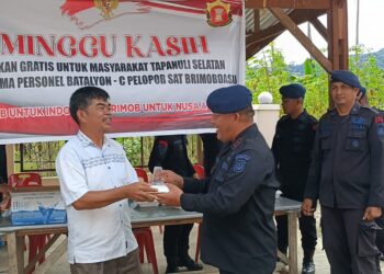Sat Brimob Polda Sumut Gelar Minggu Kasih di GKPA Aek Bayur Tapanuli Selatan