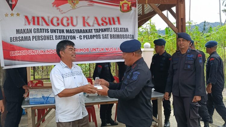 Sat Brimob Polda Sumut Gelar Minggu Kasih di GKPA Aek Bayur Tapanuli Selatan