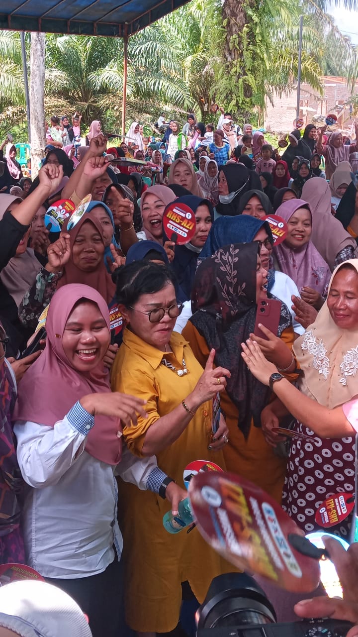 Perempuan di Kecamatan Bandar Siap Untuk Memenangkan Pasangan RHS-AZI
