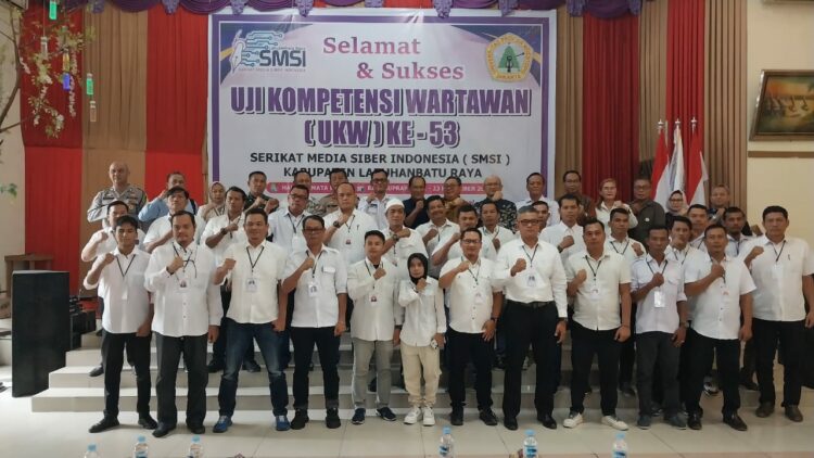 Ketum SMSI Resmi Buka UKW 53 Labuhanbatu Bersama UPDM