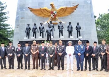 Plt Bupati Simalungun Hadiri Upacara Peringatan Hari Kesaktian Pancasila di Lapangan Letda Sujono