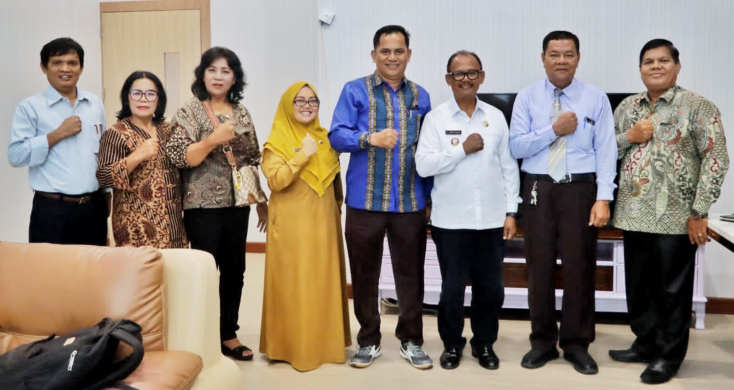 Plt Bupati Simalungun Terima Kunjungan Panitia Mubes ke-29 GPDI Tahun 2025 Plt Bupati Simalungun Terima Kunjungan Panitia Mubes ke-29 GPDI Tahun 2025