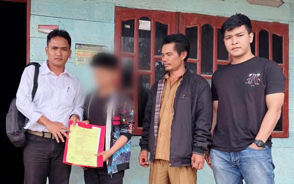 Sat Reskrim Polres Simalungun Tangkap Pelaku Cabul Pelajar 13 Tahun di Dolok Silau Sat Reskrim Polres Simalungun Tangkap Pelaku Cabul Pelajar 13 Tahun di Dolok Silau