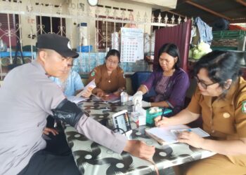 Bhabinkamtibmas Polsek Siantar Marihat Hadiri POSBINDU
