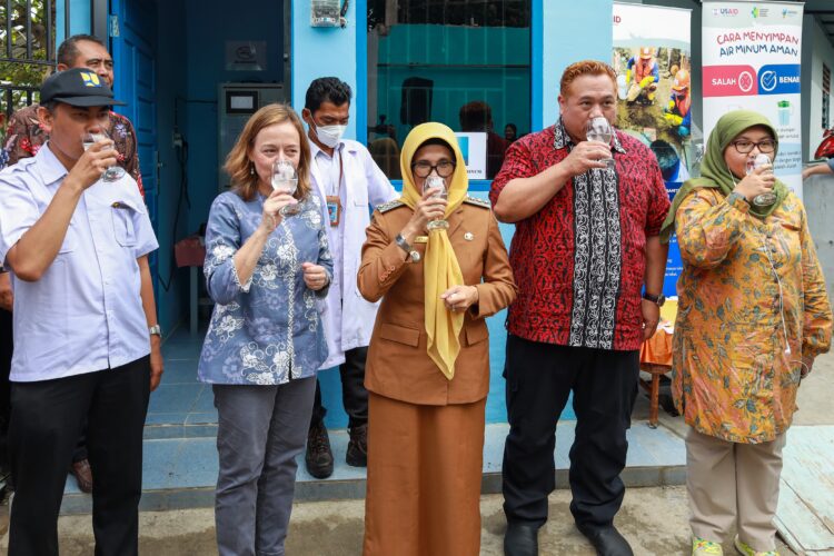 Zona Air Minum Prima Sebagai Upaya Memperluas Akses Air Minum Aman