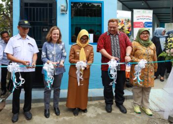 Kerjasama Dengan IUWASH Tangguh, Wali Kota Pematangsiantar Resmikan Project Percontohan ZAMP di Perumahan Meranti Permai