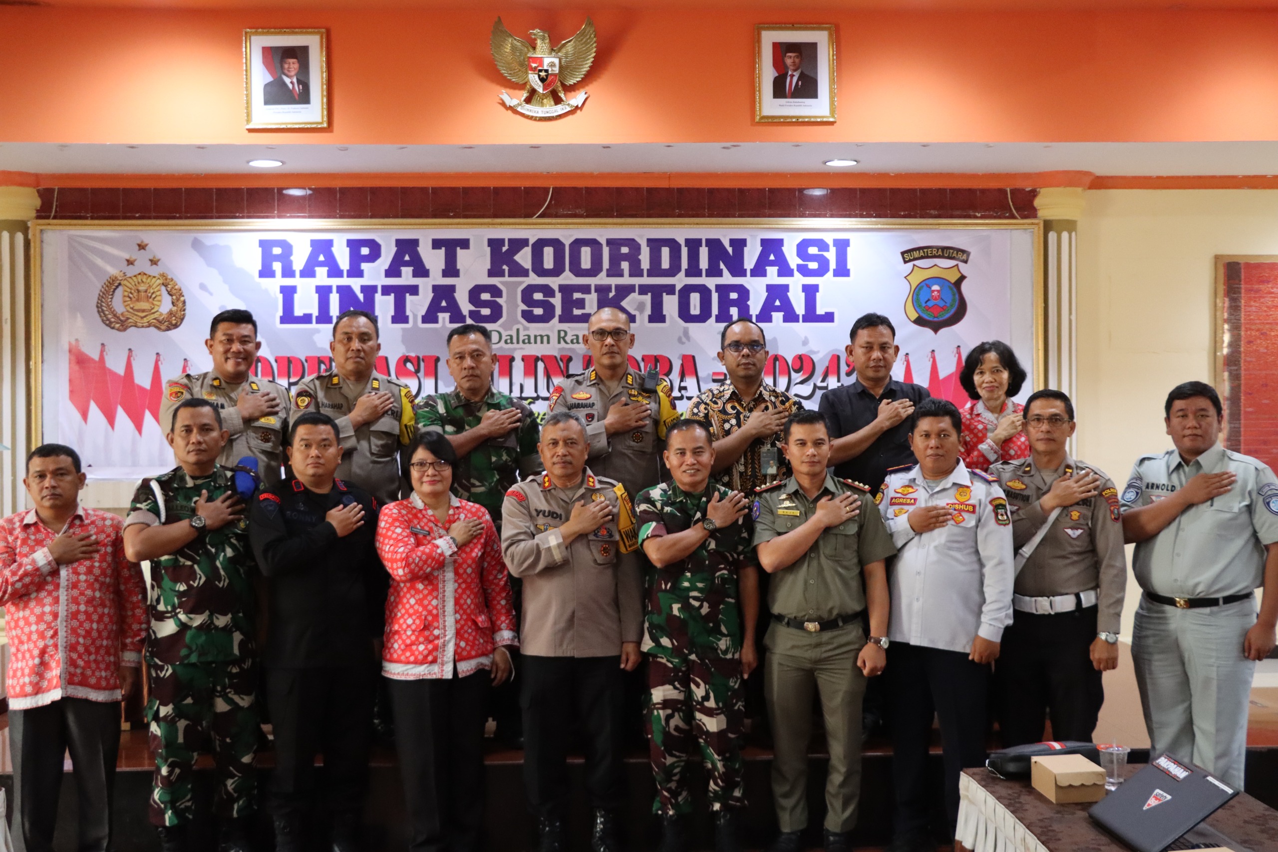 Polres Pematangsiantar Laksanakan Rakor Bersama Instansi Terkait Kesiapan Ops Lilin Toba 2024 Polres Pematangsiantar Laksanakan Rakor Bersama Instansi Terkait Kesiapan Ops Lilin Toba 2024