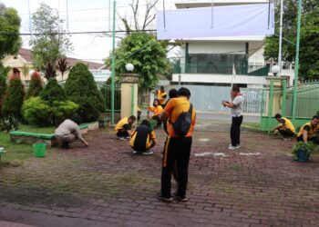 Sambut Perayaan Natal 2024, Polres Pematangsiantar Laksanakan Baksos Di Gereja GKPI