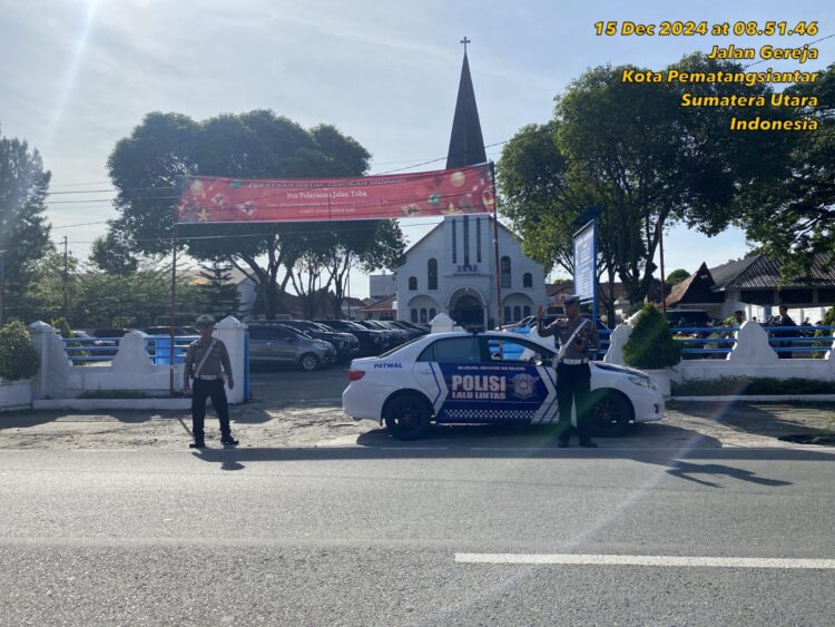Polres Pematangsiantar Pastikan Pengamanan Ibadah Minggu di Sejumlah Gereja
