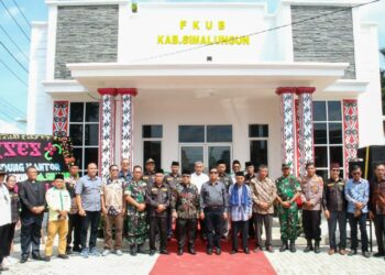 Bupati Simalungun Radiapoh Hasiholan Sinaga Resmikan Kantor FKUB, Satu-satunya Di Sumut