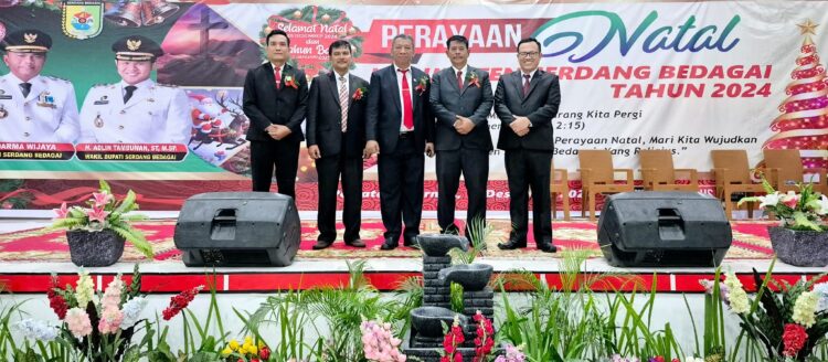 Ribuan Umat Kristiani Merayakan Natal Oikumene Kabupaten Sergai dengan Sukacita