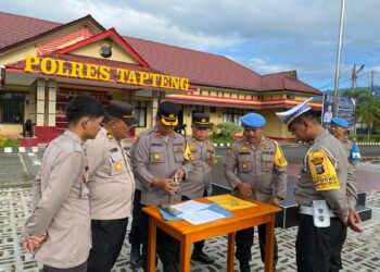 Waka Polres Tapteng Lakukan Pengecekan Penggunaan Senpi Personil