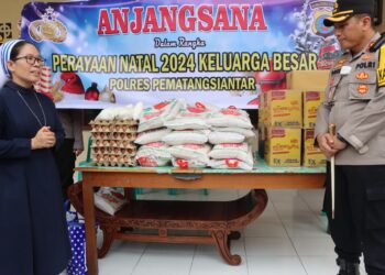 Sambut Perayaan Natal, Kapolres Pematangsiantar Anjangsana ke Panti Asuhan