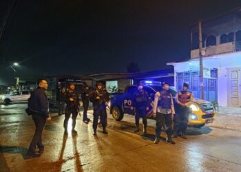 Ciptakan Situasi Kondusif, Brimob Polda Sumut dan Polres Belawan Gelar Patroli Malam 