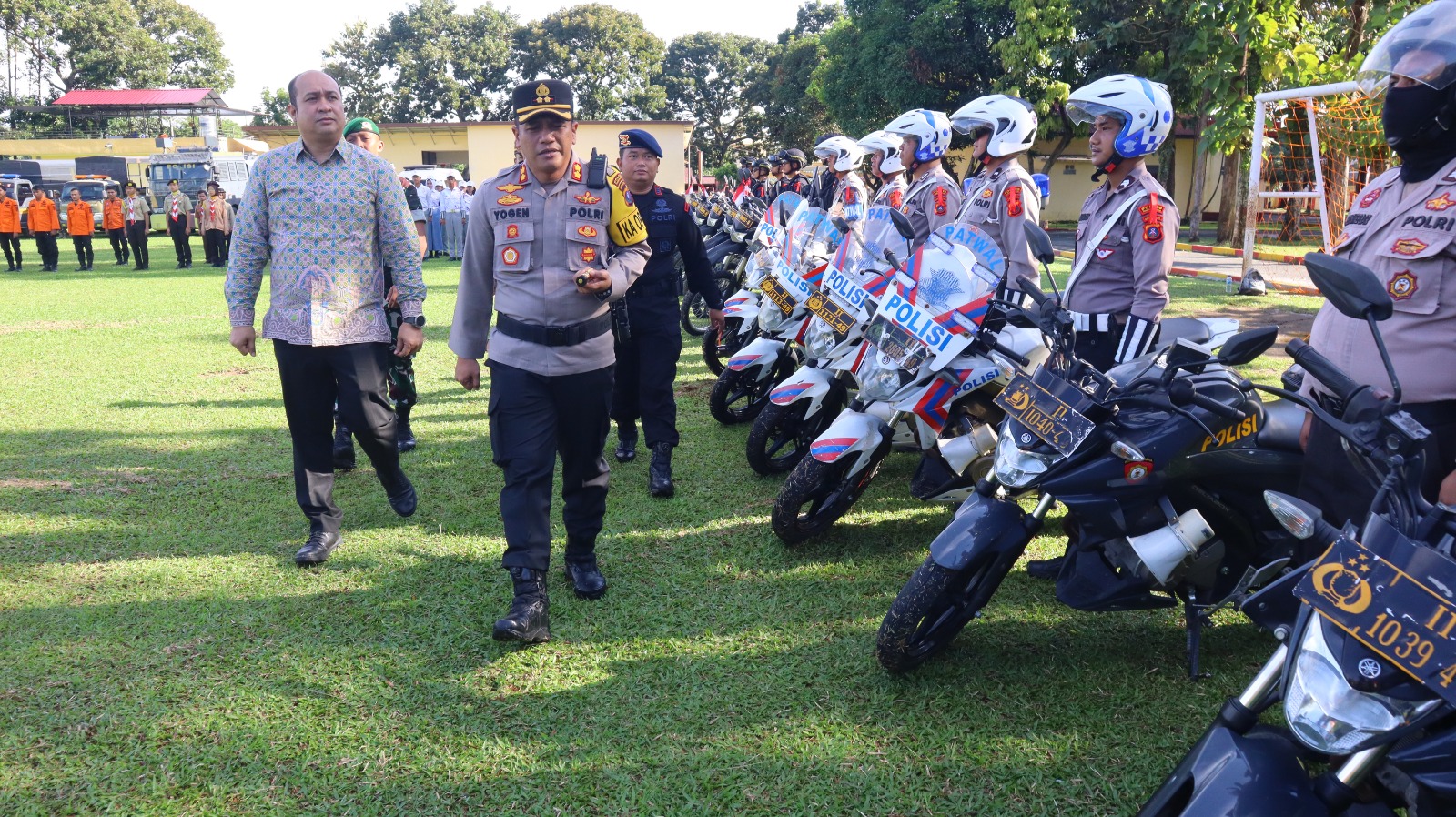 Operasi Lilin Toba Tahun 2024, Polres Pematangsiantar Turunkan 300 Personil Amankan Nataru Operasi Lilin Toba Tahun 2024, Polres Pematangsiantar Turunkan 300 Personil Amankan Nataru
