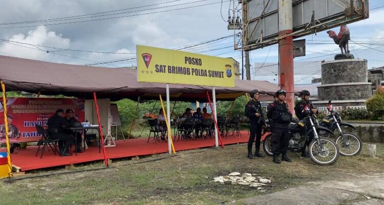 Brimob Polda Sumut Bersinergi untuk Keamanan dan Pelayanan Natal & Tahun Baru di Pematang Siantar
