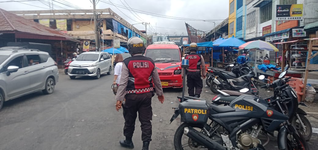 Sat Samapta Polres Pematangsiantar Intensifkan Patroli Pasar, Cegah Kriminalitas Sat Samapta Polres Pematangsiantar Intensifkan Patroli Pasar, Cegah Kriminalitas