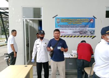 Pastikan Pemudik Sampai Ke Tujuan Dengan Selamat, Polres Pematangsiantar Test Urine Sopir Angkutan