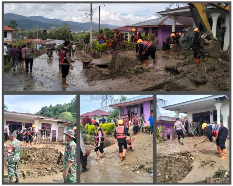 Brimob Polda Sumut Bersinergi Bantu Korban Banjir Bandang di Tapanuli Utara