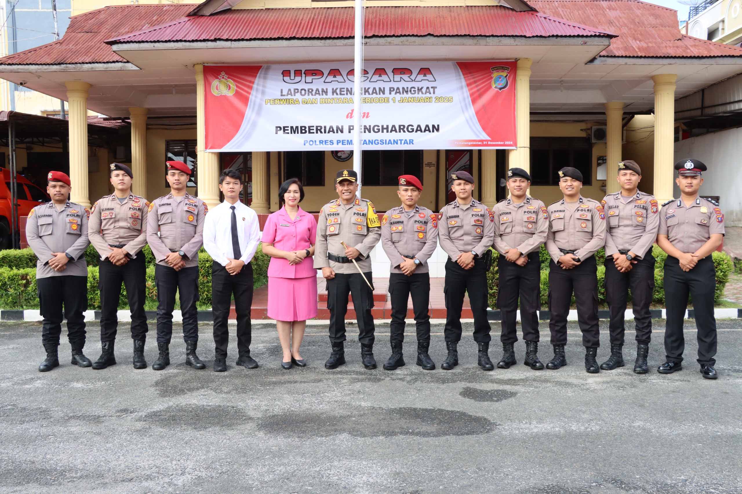 41 Personil Terima Penghargaan Dari Kapolres Pematangsiantar dalam Keberhasilan Melaksanakan Tugas