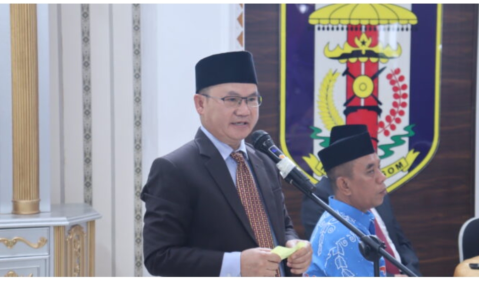 Sekda Saipul Lepas Kafilah Kabupaten Way Kanan Ikuti MTQ Ke-51 Provinsi Lampung Tahun 2024