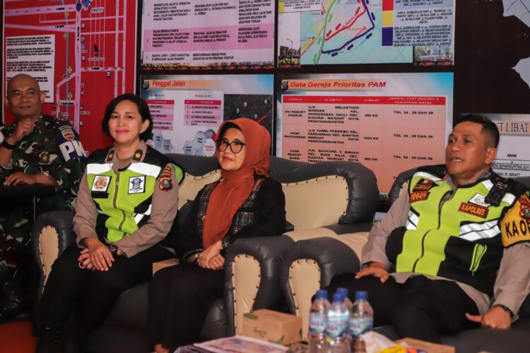 Wali Kota Pematangsiantar dan Forkopimda Ikuti Zoom Meeting dengan Kapolri Jenderal Pol Listyo Sigit Prabowo
