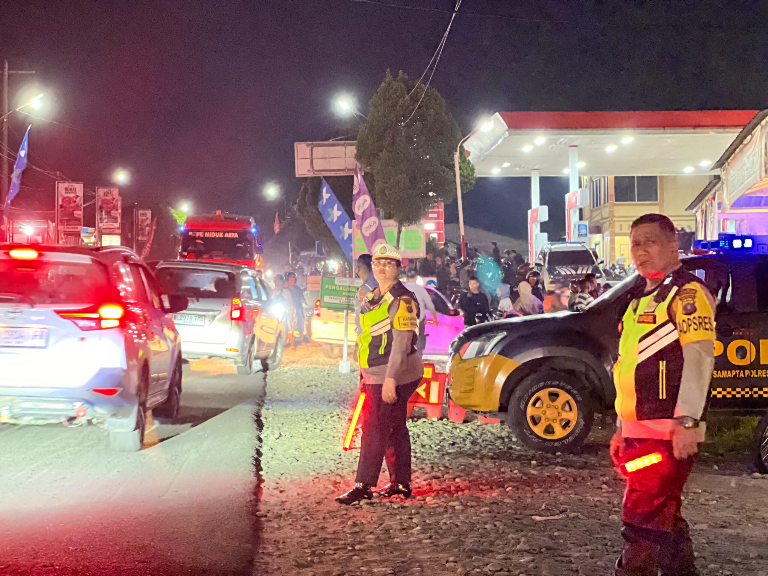 Kapolres Pematangsiantar Pimpin Langsung Pelaksanaan One Way, Urai Kemacetan 1 Januari 2025