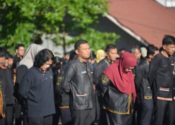 Ratusan ASN Pemkab Pakpak Bharat Ikuti Apel Pagi Awal Tahun 2025