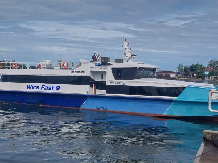 Wira Fast 9 Kapal Penumpang Cepat Sibolga - Gunung Sitoli Telah Beroperasi Wira Fast 9 Kapal Penumpang Cepat Sibolga - Gunung Sitoli Telah Beroperasi