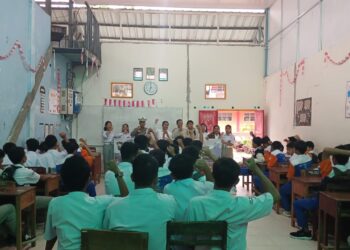 Police Go To School, Polres Pematangsiantar Bekali Siswa YP SMK Swasta GKPI 2 Dengan UU No 22 Tahun 2009 Tentang LLAJ