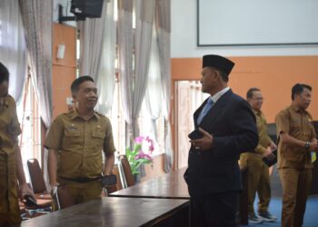 DPRD Pakpak Bharat Gelar Sidang Paripurna Pengesahan Penetapan Pasangan Bupati dan Wakil Bupati Periode 2025-2030