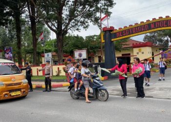 Brimob Polda Sumut Bagikan 150 Paket Sayuran, Dukung Ketahanan Pangan dan Kepedulian Sosial